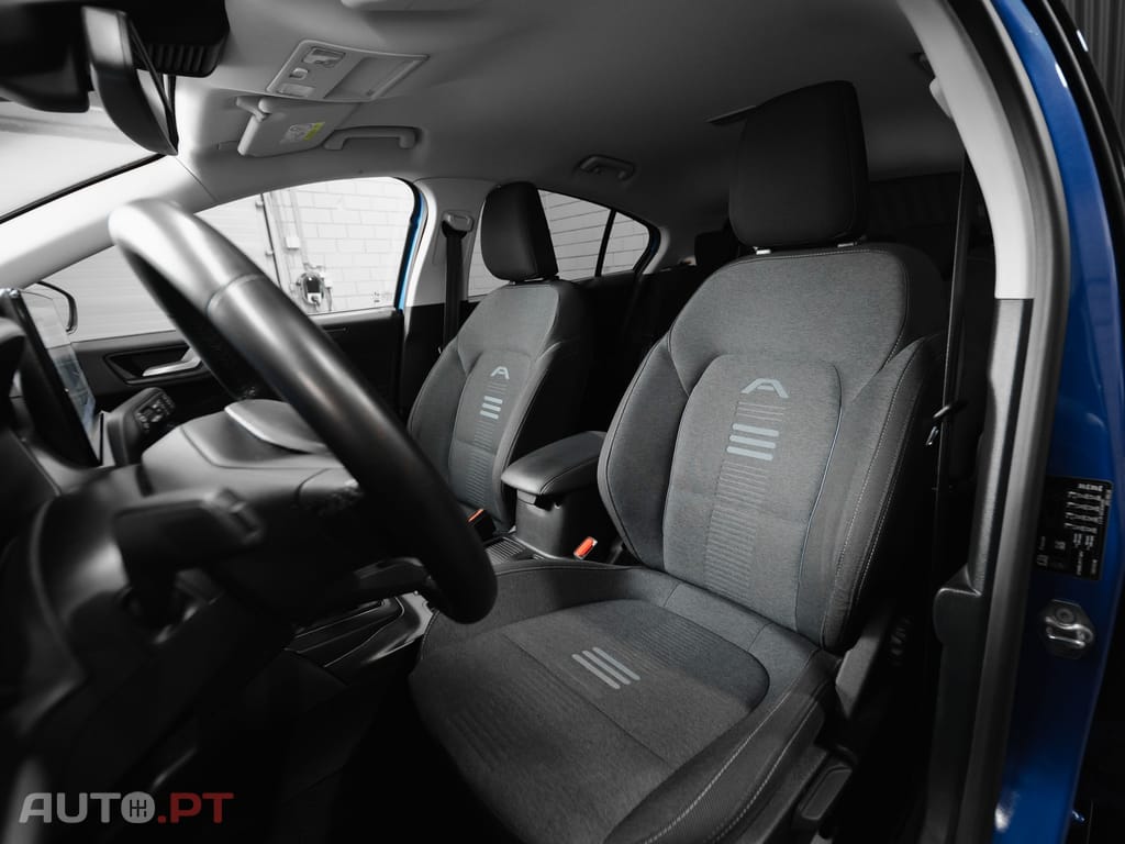 Ford Focus 1.0 EcoBoost MHEV Active