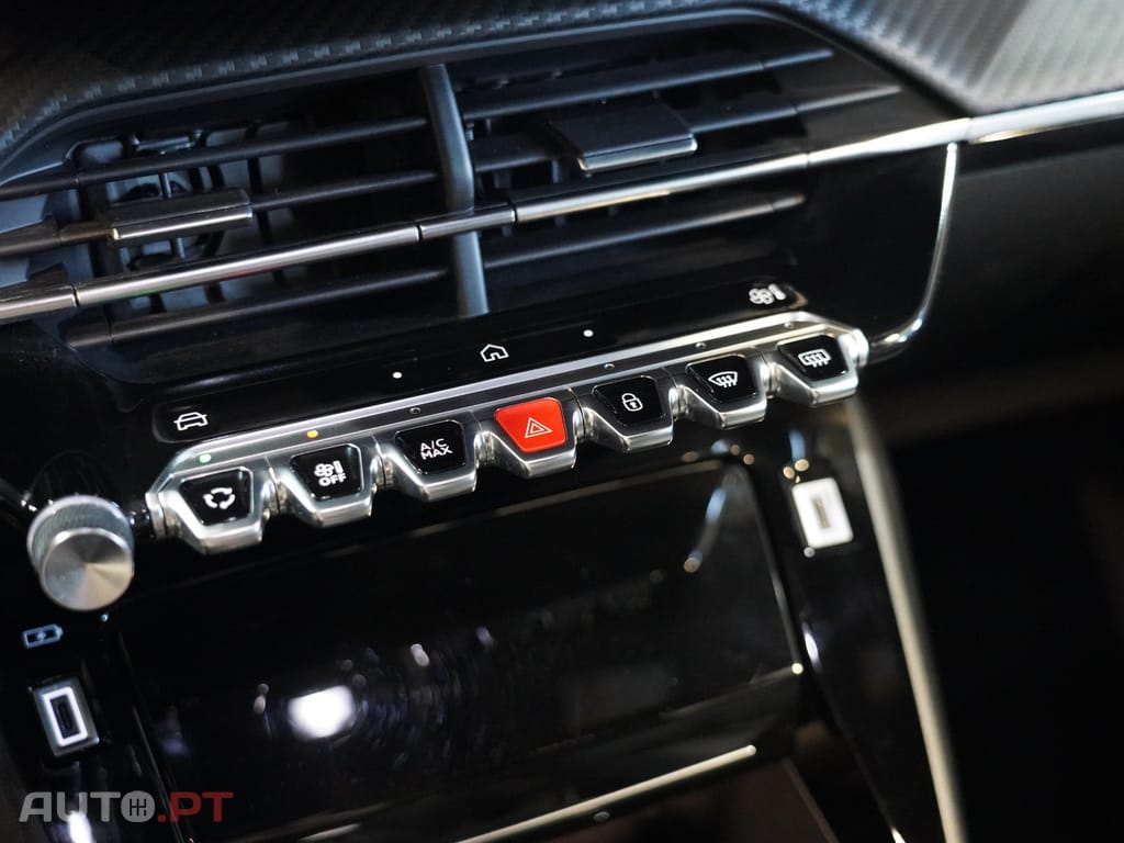 Peugeot 2008 1.2 PureTech Allure