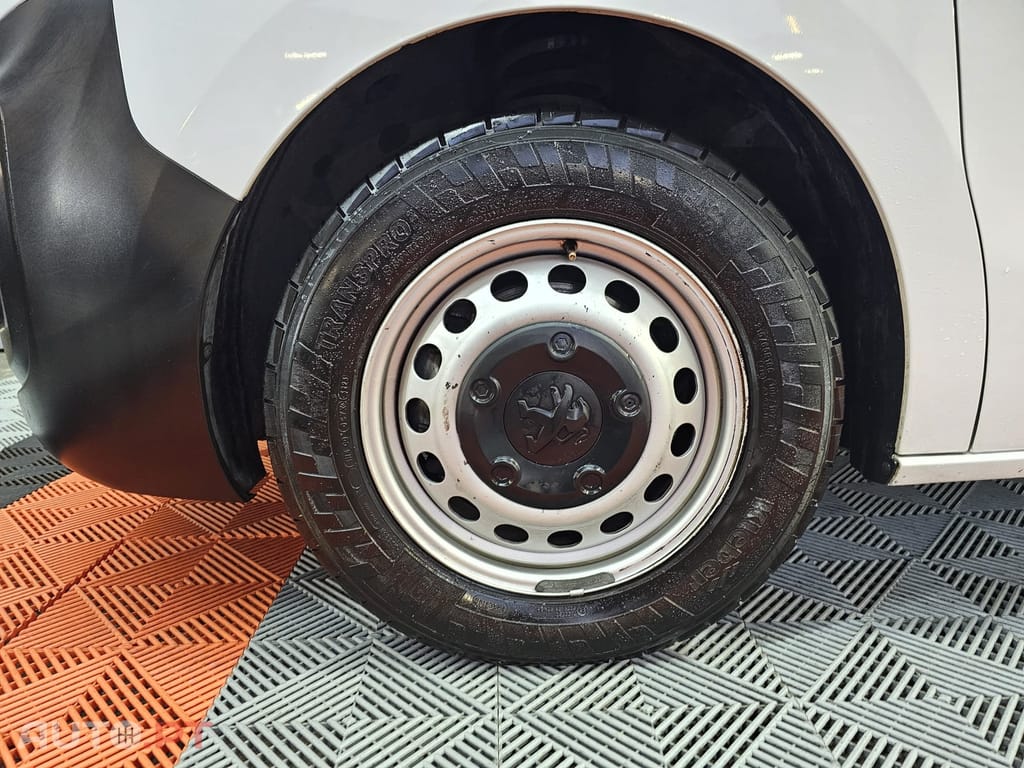 Peugeot Expert 1.5 BlueHDi L2H1