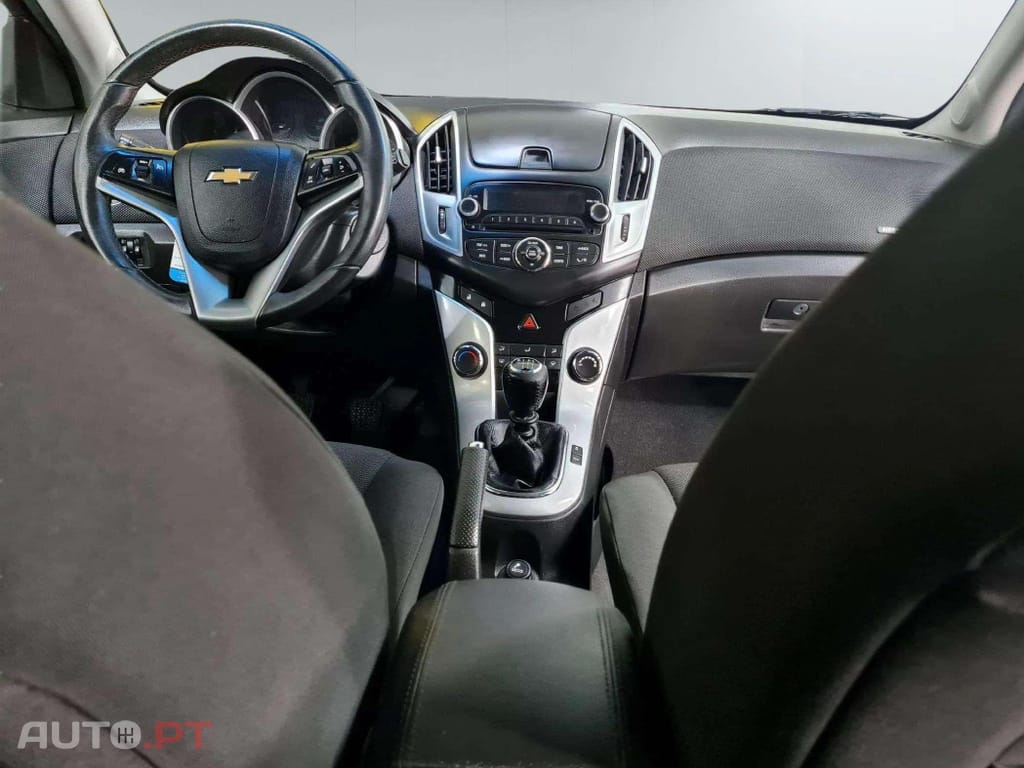 Chevrolet Cruze 1.7 LTZ