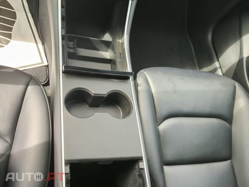 Tesla Model 3 Long Range AWD Dual Motor Performance