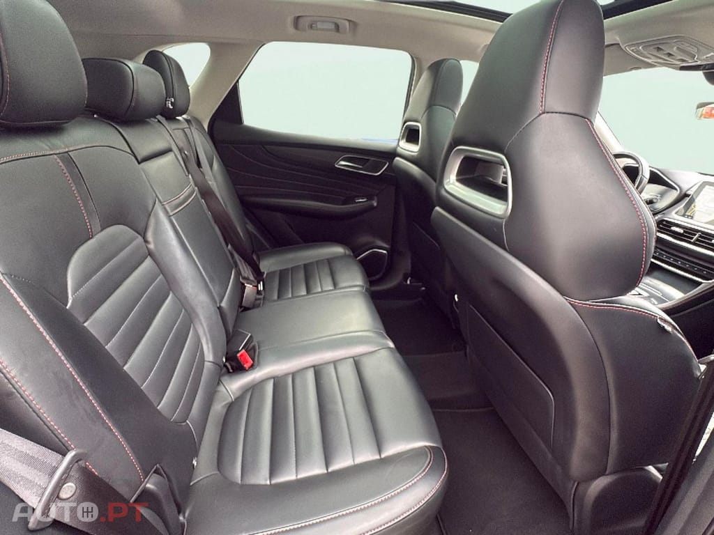 MG EHS 1.5 T-GDI Plug-in Hybrid Luxury