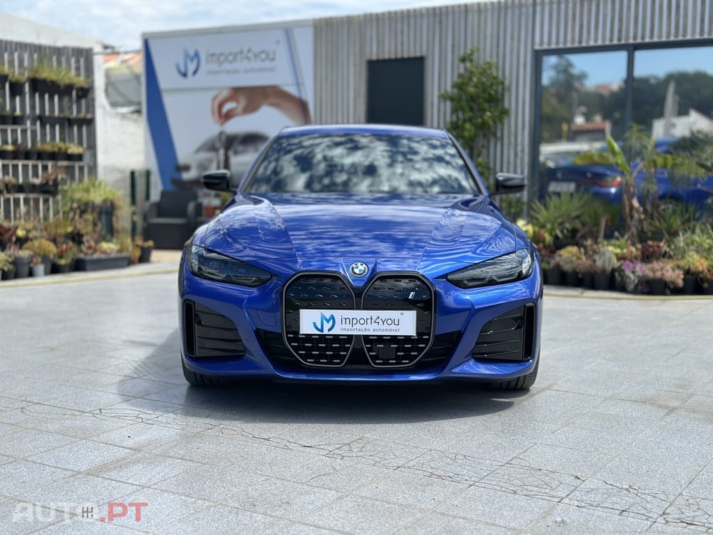 BMW i4 eDrive35 Pack Desportivo M