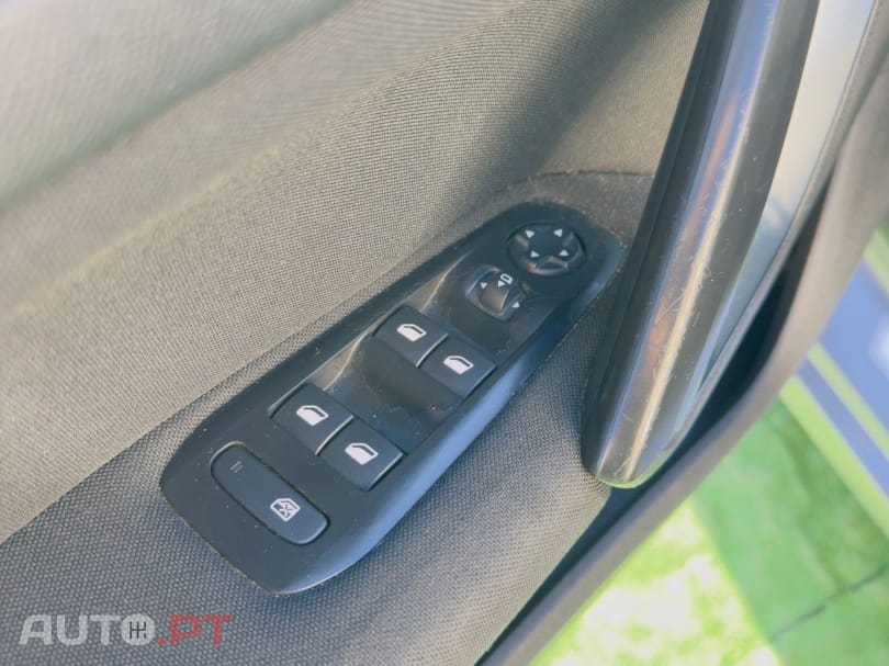 Peugeot 308 SW 1.6 BlueHDi Allure