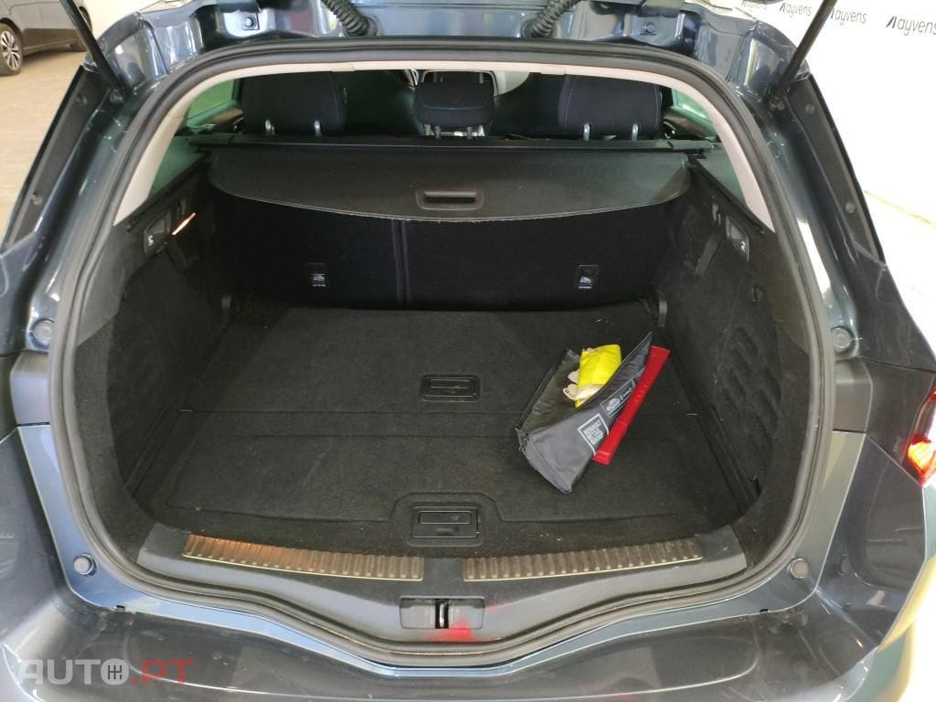 Renault Mégane Sport Tourer 1.5 Blue dCi GT Line