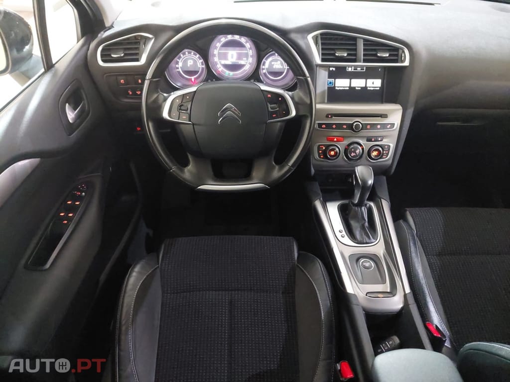 Citroen C4 PureTech 130 Stop & Start EAT6 Selection