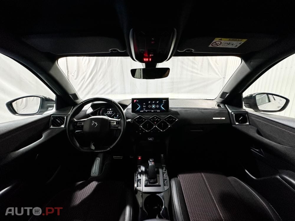 DS DS3 Crossback E-TENSE PERFORMANCE LINE
