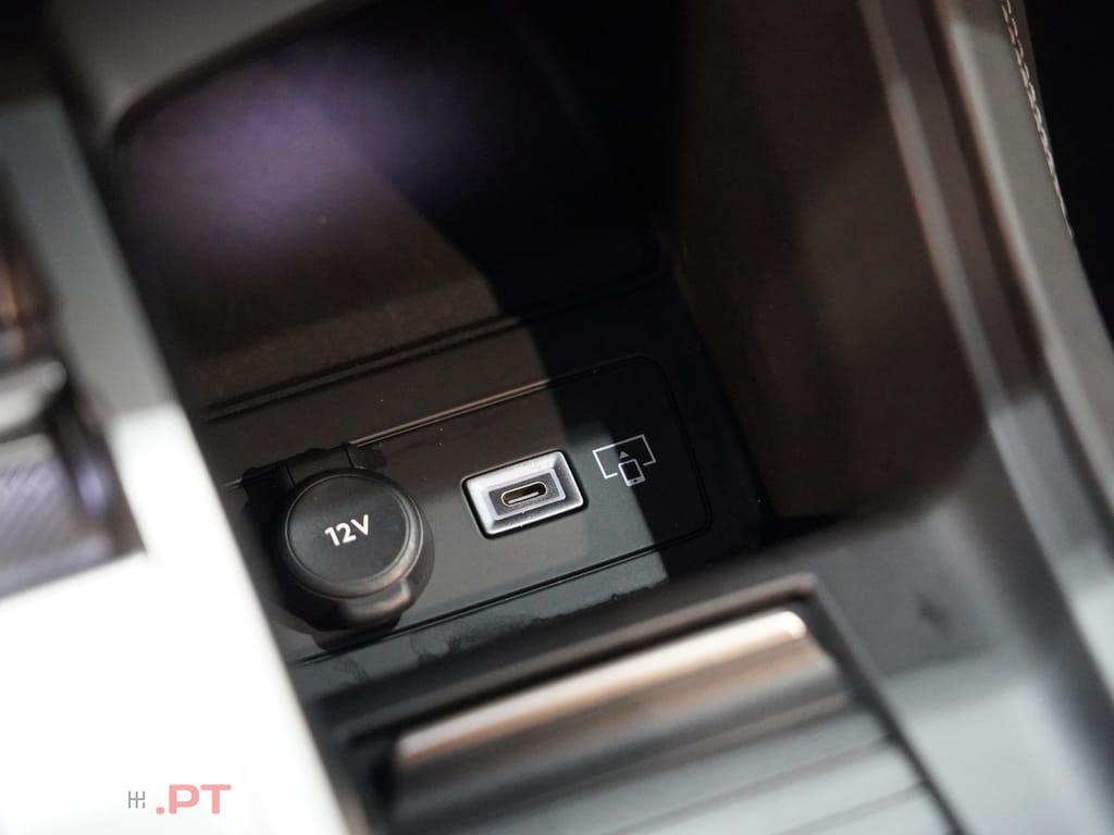 Peugeot 408 1.2 PureTech Allure EAT8