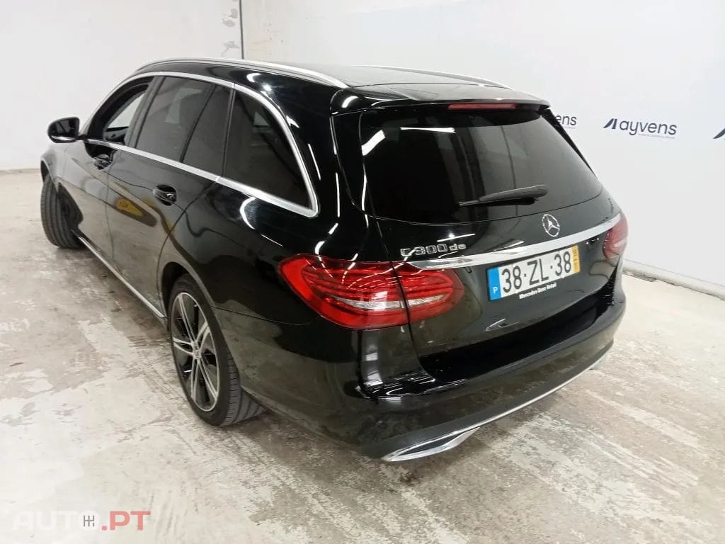 Mercedes-Benz C 300 de Avantgarde