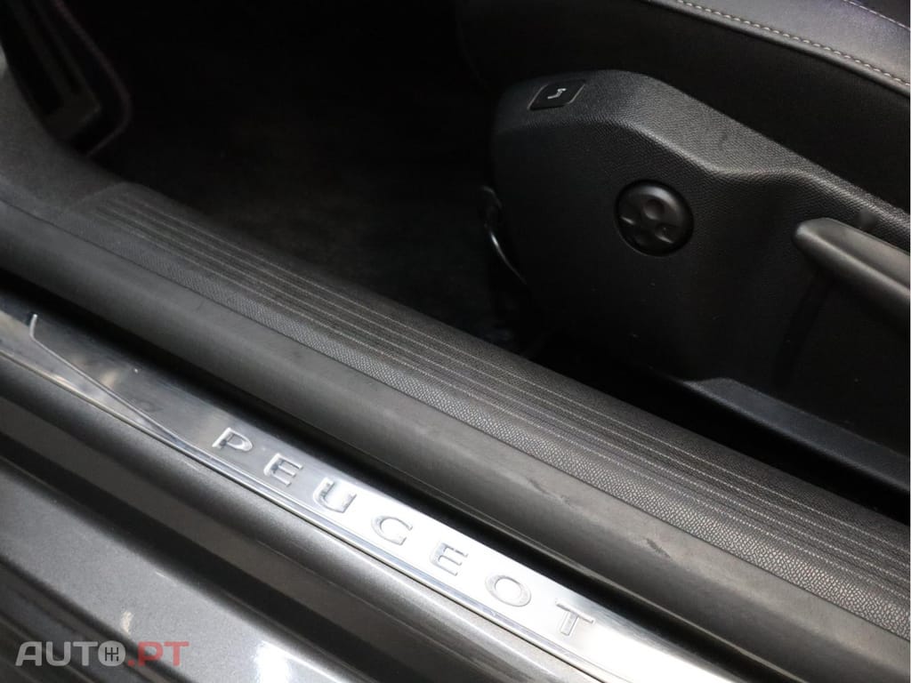 Peugeot 508 HYBRID 225cv e-EAT8 GT