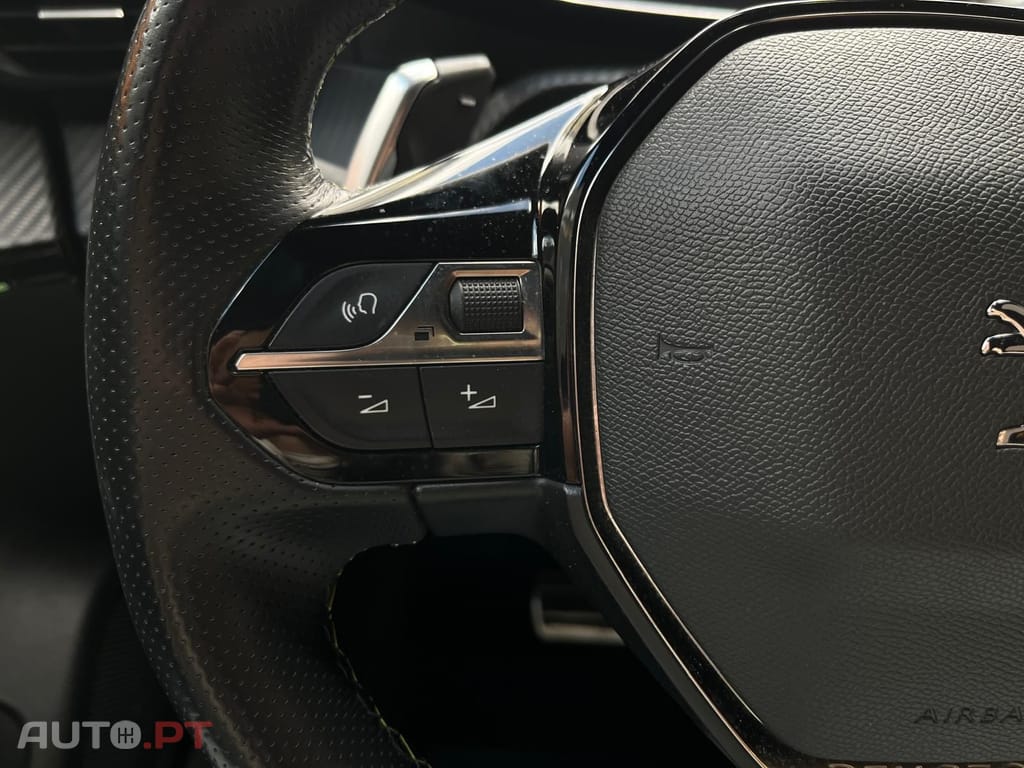 Peugeot 2008 GTLINE 1.5 BlueHdi EAT8
