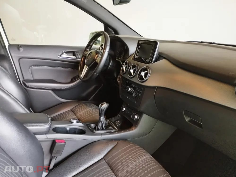 Mercedes-Benz B 180 CDI