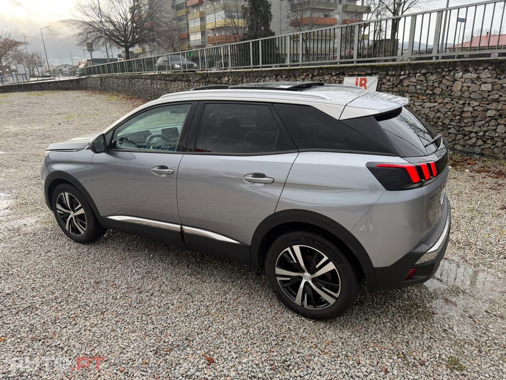 Peugeot 3008 1.6 BlueHDi Allure