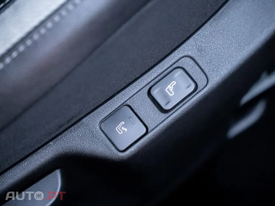 Citroen DS4 1.6 e-HDi So Chic CMP6