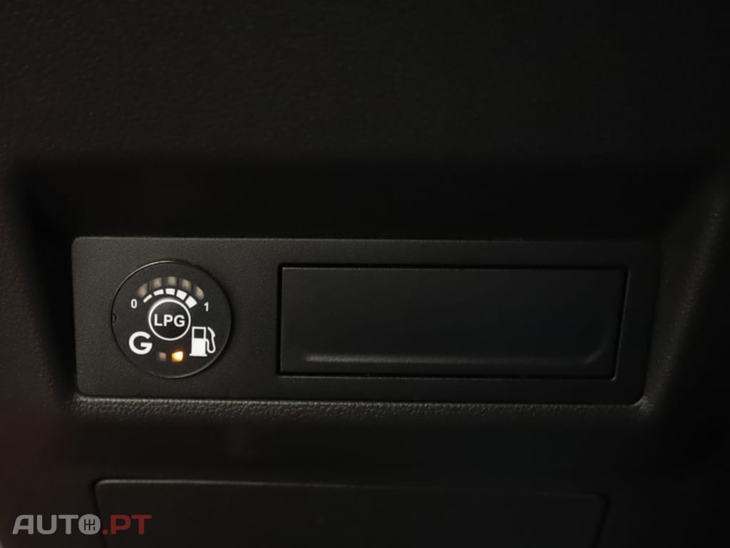 Renault Captur Captur 1.0 TCe Techno Bi-Fuel