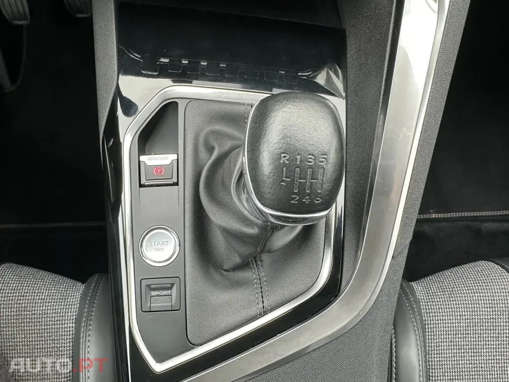 Peugeot 3008 1.6 BlueHDi Allure