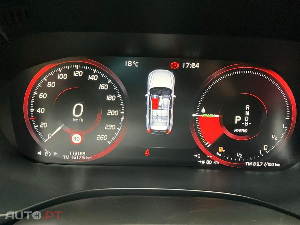 Volvo XC60 2.0 T8 PHEV Momentum AWD