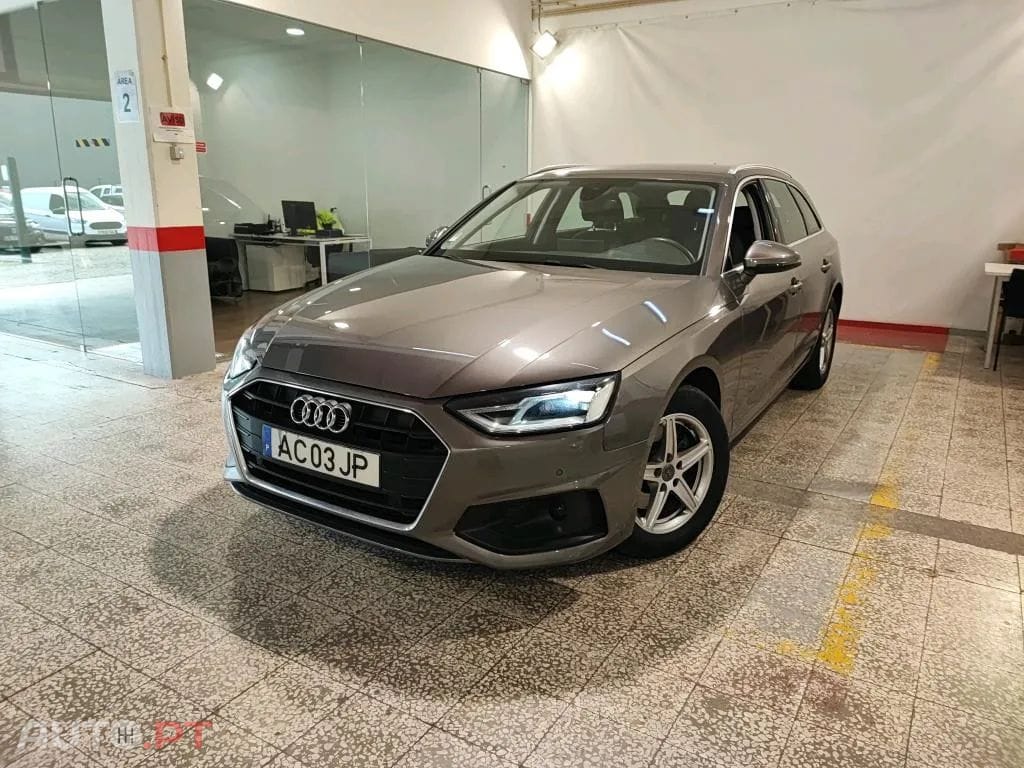 Audi A4 Avant 35 TDI S tronic