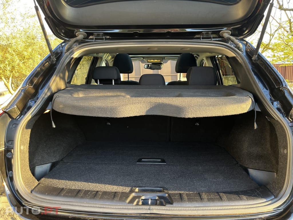 Nissan Qashqai 1.5 dCi N-Connecta 18 RS+PS