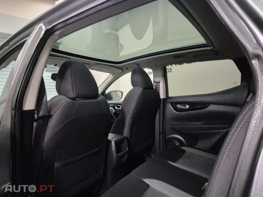 Nissan Qashqai 1.5 dci N-Connecta 360º GPS