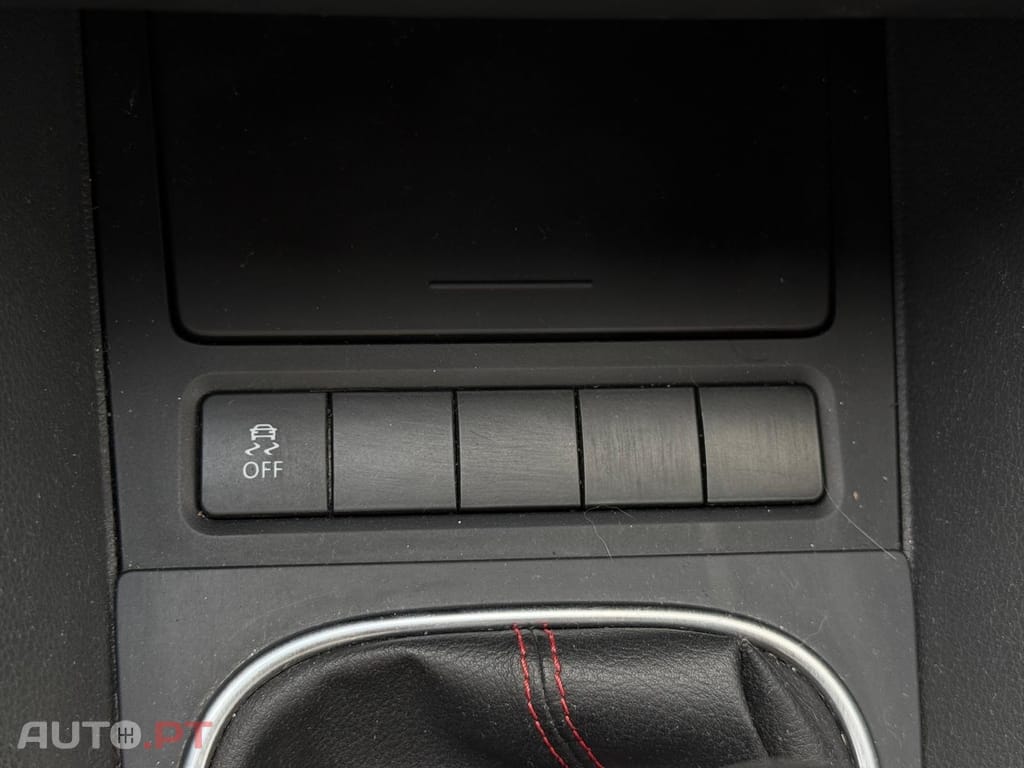 Volkswagen Golf 2.0 GTi