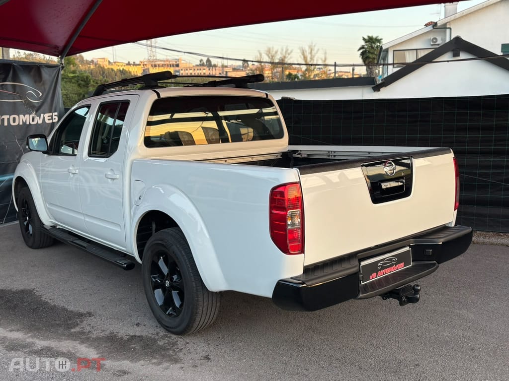 Nissan Navara 2.5 dCi CD LE 4WD