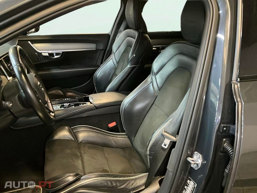 Volvo V90 2.0 T8 R-Design AWD Geartronic