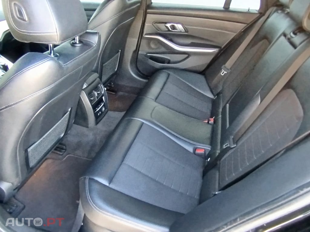 BMW 320 d Line Sport Auto
