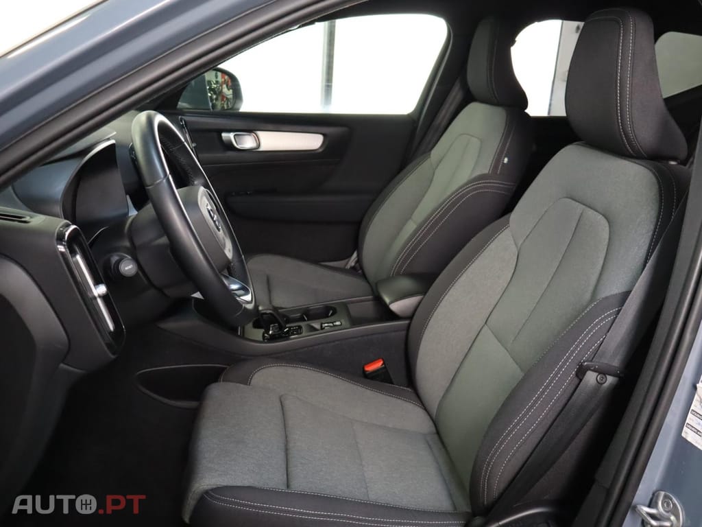 Volvo XC40 1.5 T5 Core PG HYBRID