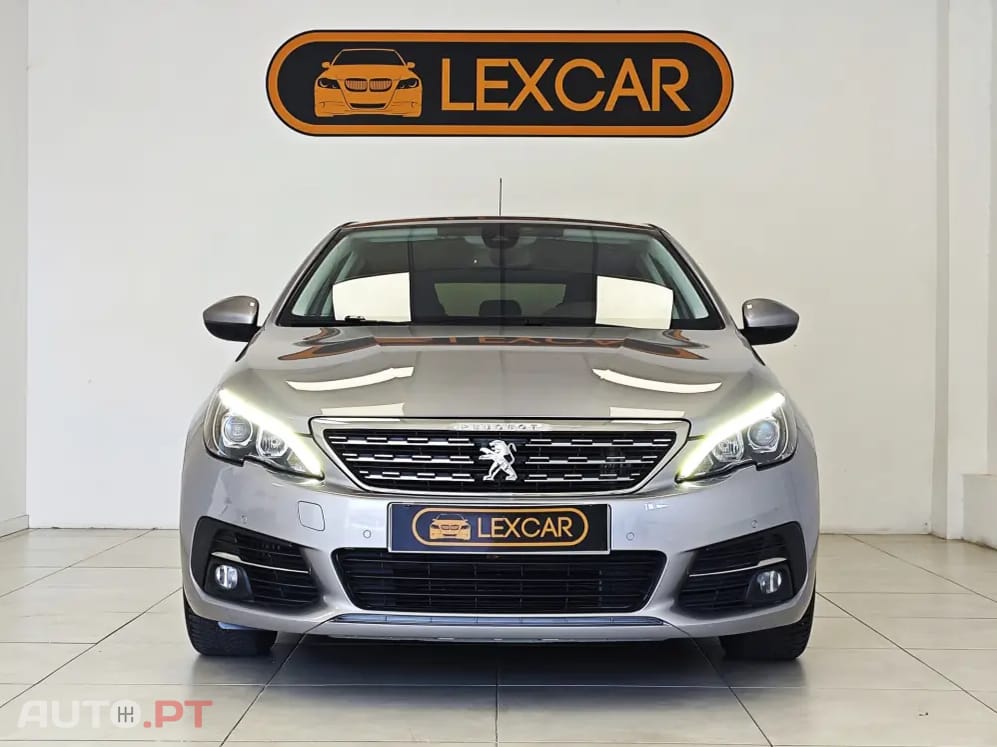Peugeot 308 PureTech 130 EAT8 Allure Pack