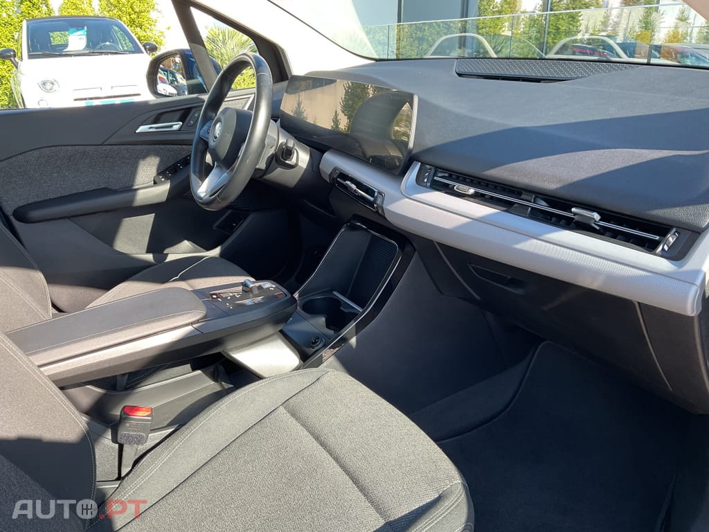 BMW 225 e xDrive