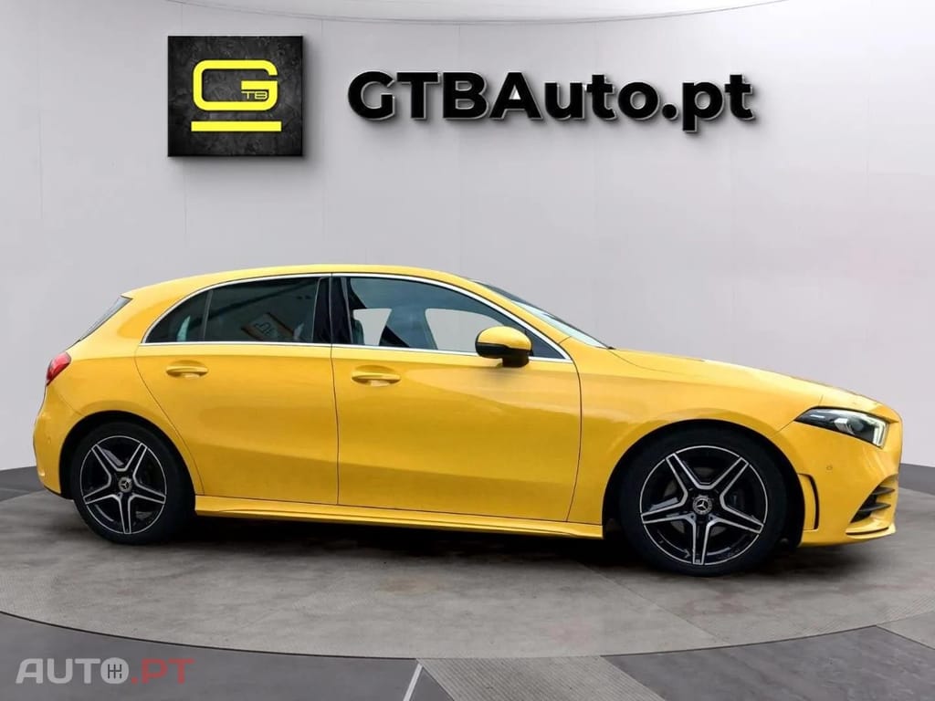 Mercedes-Benz A 180 AMG LINE I.V.A DEDUTÍVEL 