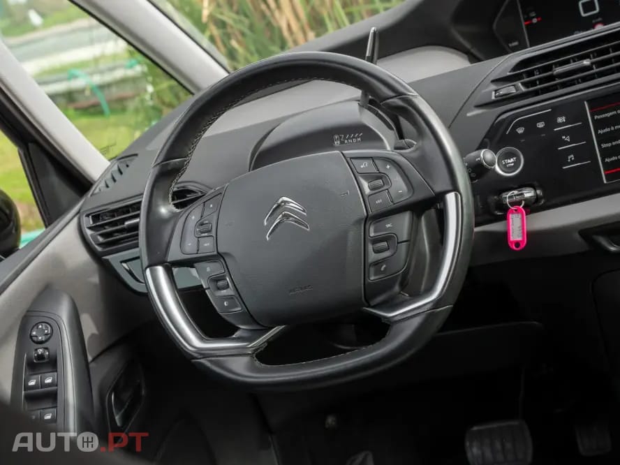 Citroen Grand C4 SpaceTourer 1.5 BlueHDi Shine EAT8