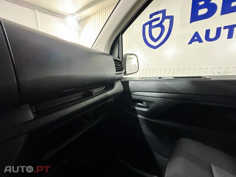 Toyota Proace Eletric 75kWh 136cv Business Line