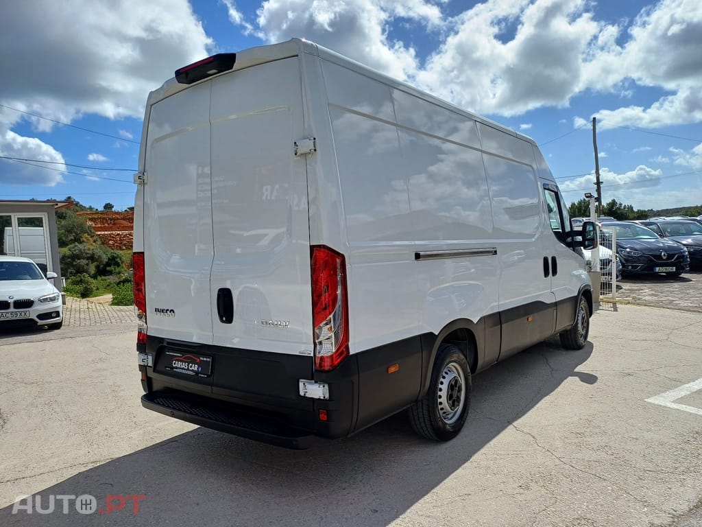 Iveco Daily 2.3 35C14 3450 CD