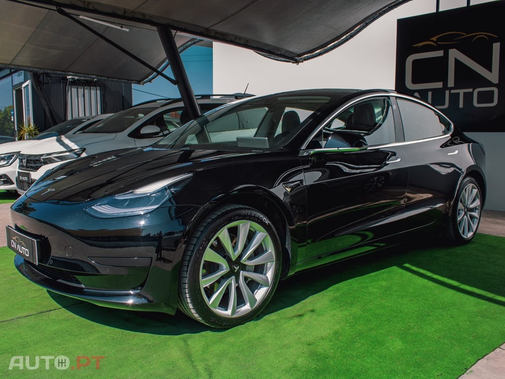 Tesla Model 3 Standard Range Plus RWD