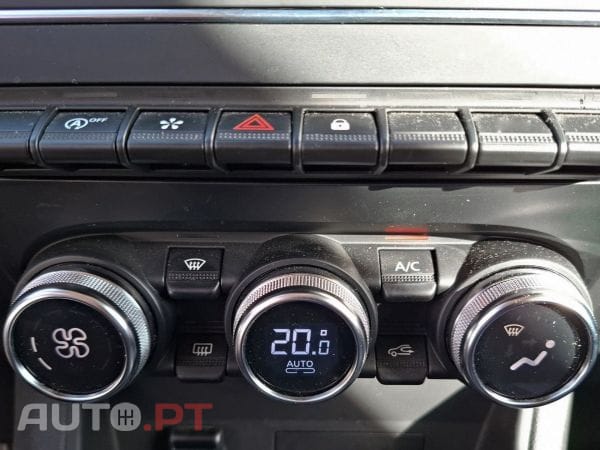 Renault Captur 1.0 TCe 100 Bi-Fuel techno