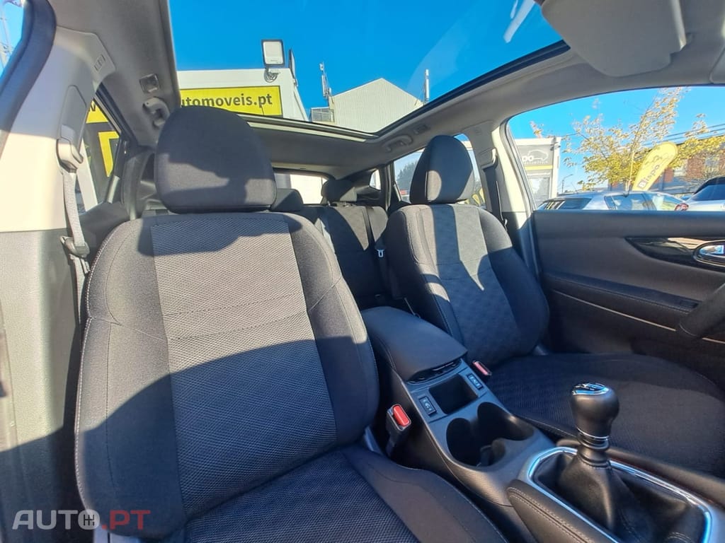 Nissan Qashqai 1.2 DIG-T N-Connecta