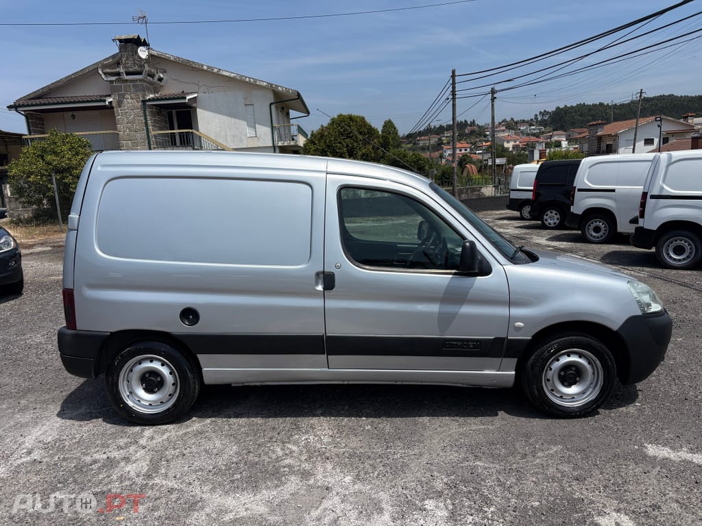 Citroen Berlingo 1.9 D 800 Plancher