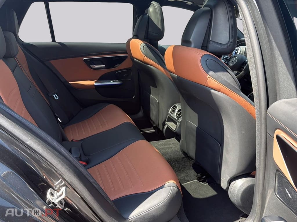 Mercedes-Benz C 300 T e AMG I.V.A DEDUTIVEL
