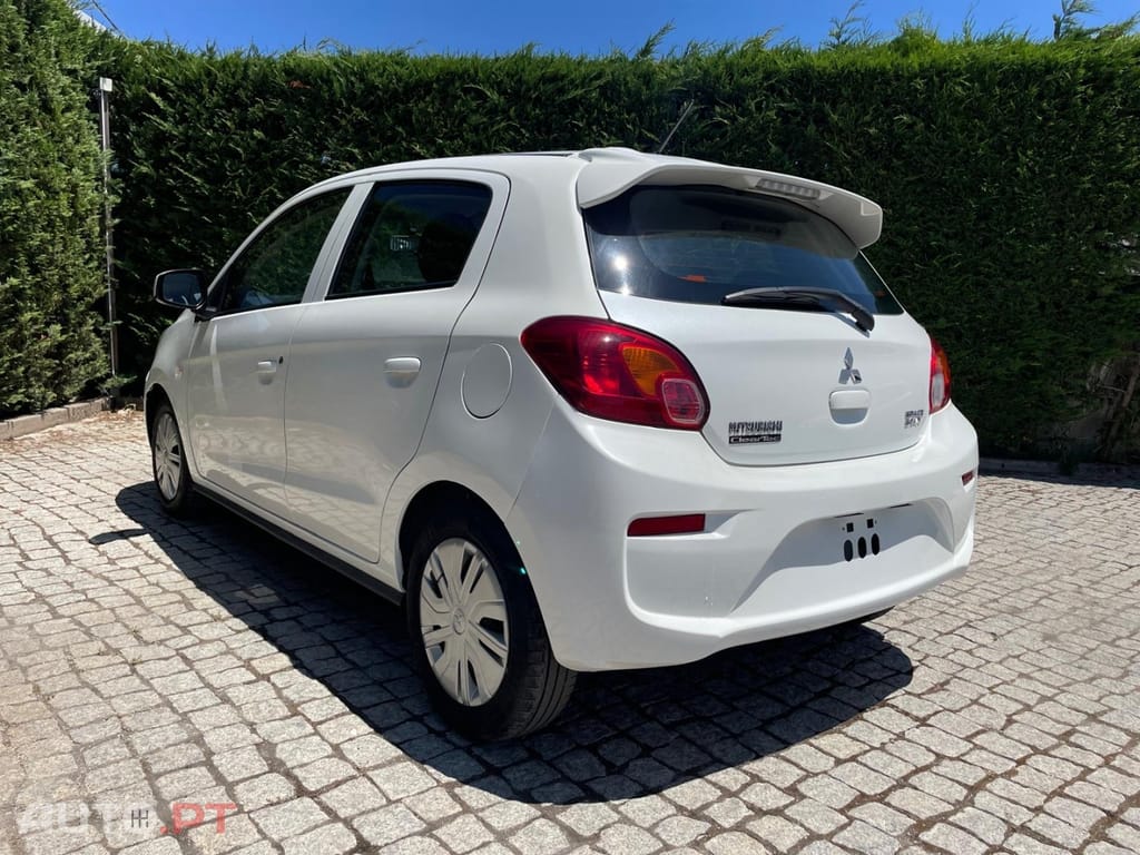 Mitsubishi Space Star Active