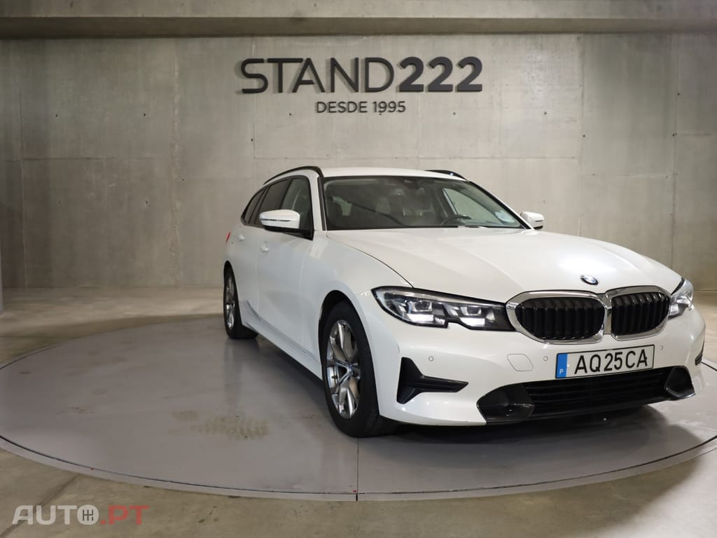 BMW 318 Touring Line Sport Auto
