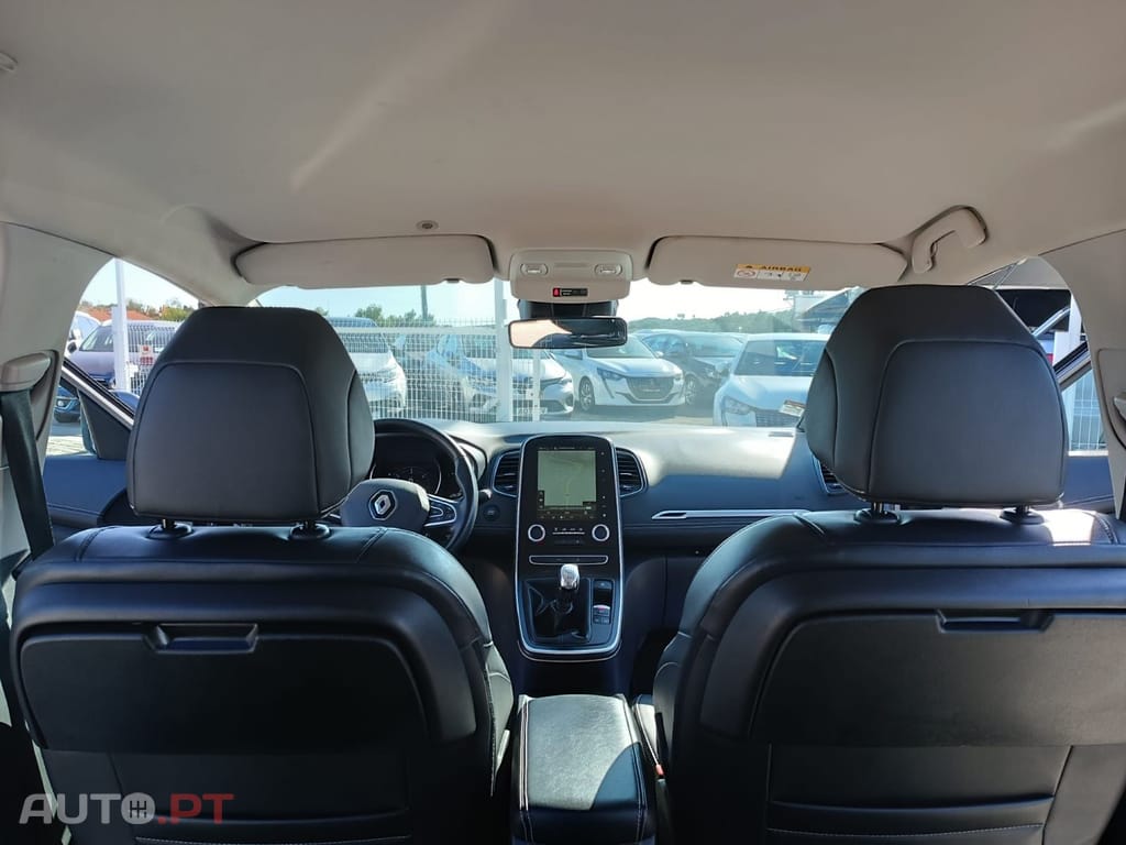 Renault Grand Scénic 1.7dCi Intens Hybrid Assist SS