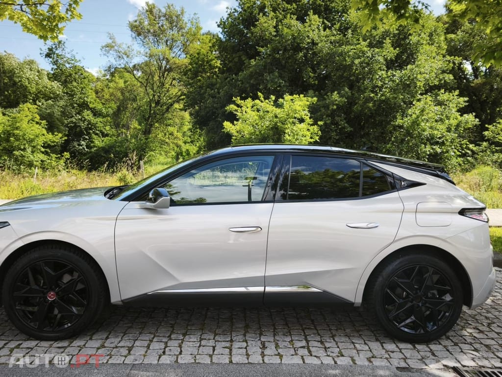 DS DS4 E-TENSE 225 PERFORMANCE LINE+