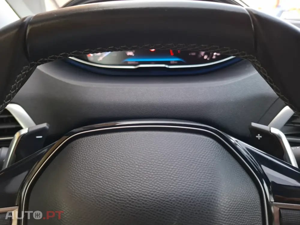 Peugeot 3008 1.5 BlueHDi Allure EAT8