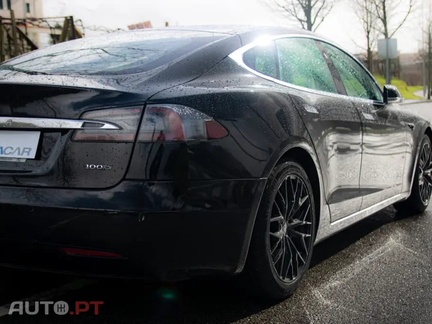 Tesla Model S 100D