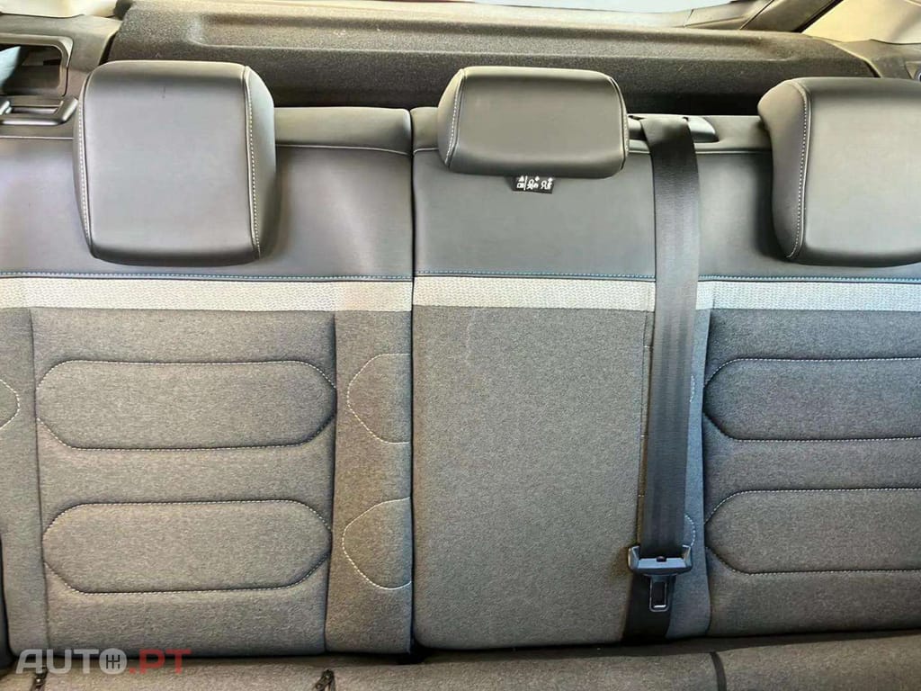 Citroen C4 1.5 BlueHDi Shine EAT8