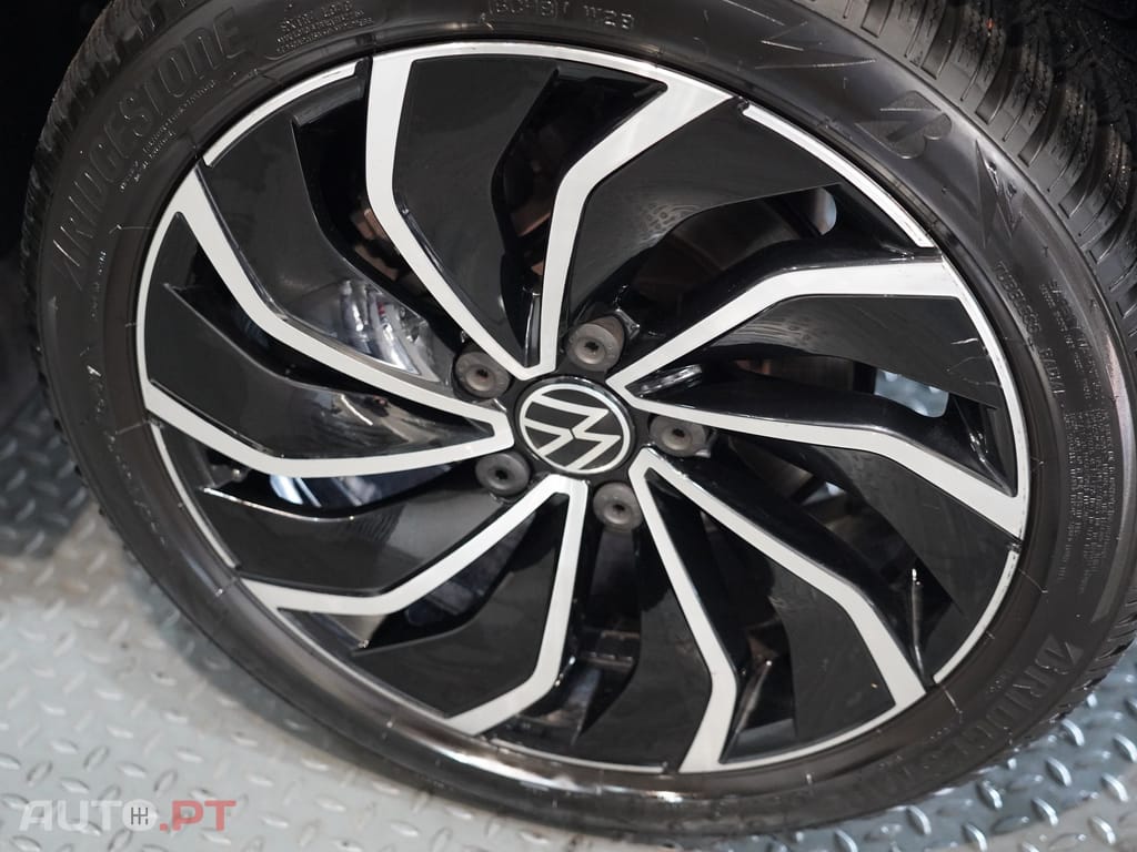 Volkswagen Golf 1.0 TSI Life