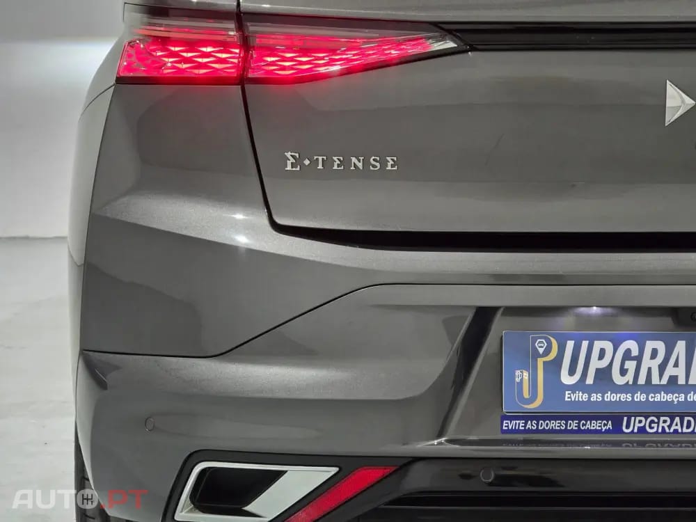 DS DS4 E-TENSE 225 PERFORMANCE LINE+