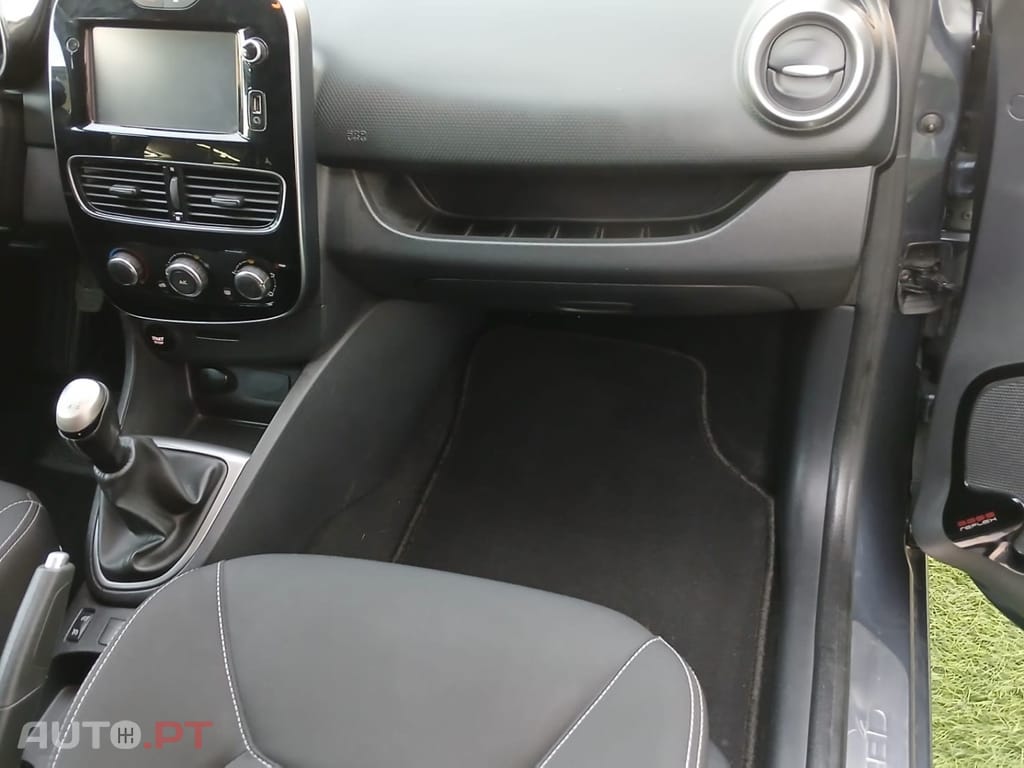 Renault Clio Break limited